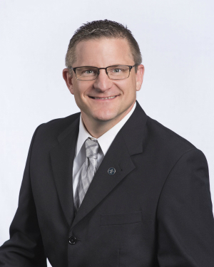 Springs Valley Bank & Trust Promotes Chad Blessinger to Assistant Vice President