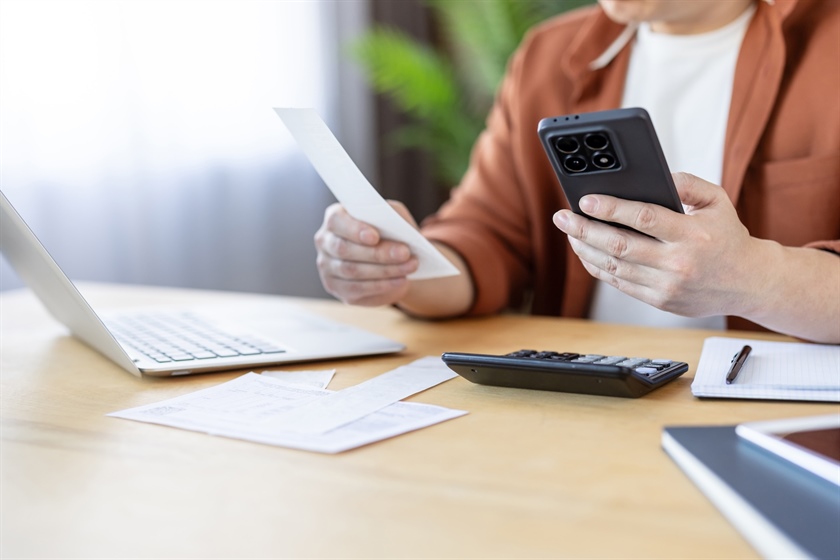 Mobile Banking Guide: Safe and Smart Mobile Money Tips